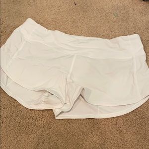 White lululemon shorts